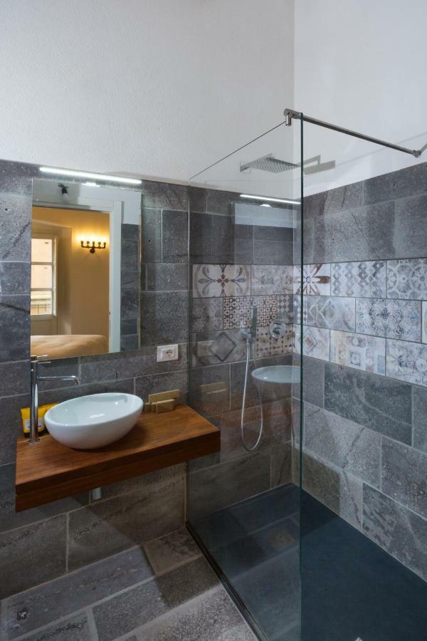 Cagliari Marina Harbour Guest house&Lounge Esterno foto