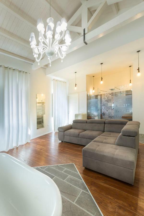 Cagliari Marina Harbour Guest house&Lounge Esterno foto